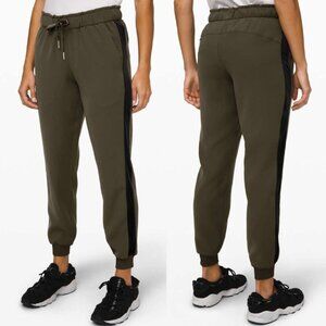 Lululemon On The Fly Joggers with black velvet stripe - limited edition